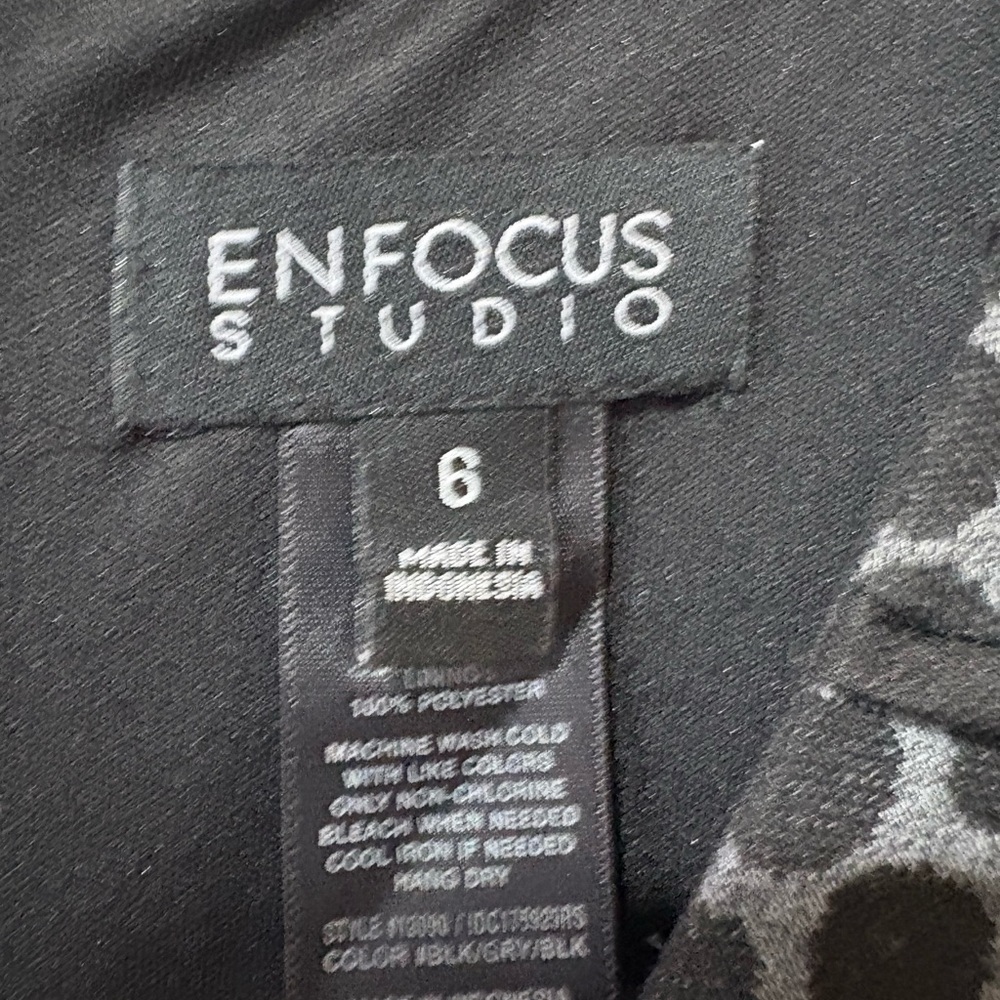 Black and Gray Patterned Midi Dress - Picture 3 of 4